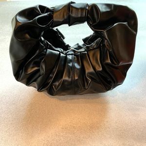 WOMEN BLACK RUCHED SATCHEL BAG